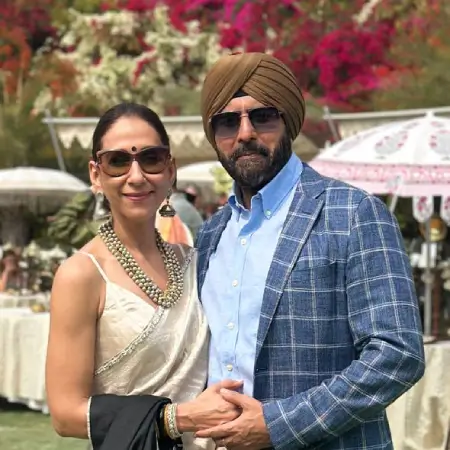 Gunpraveen & Gurjeev, Mumbai